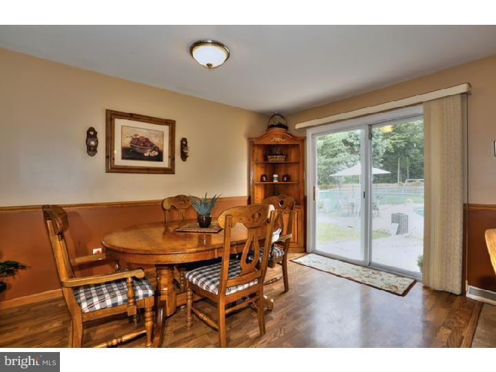 55 Linden Road Burlington Township, NJ 08016 - Photo 5 of 24 Gallery Image 5