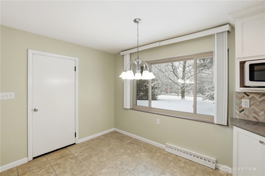 3689 East Patterson Road Beavercreek, OH 45430 - Photo 12 of 41