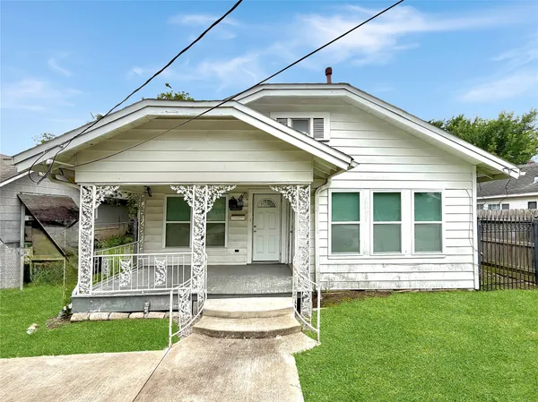 $228,310 | 6818 Avenue O, Houston, TX 77011