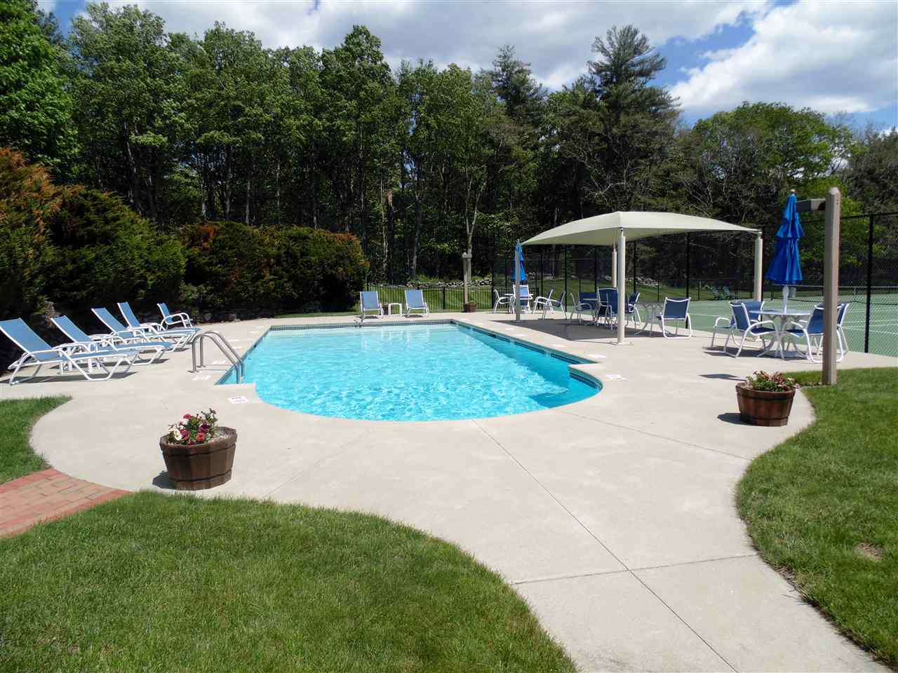 26 Topside Road, Unit 4 Moultonborough, NH 03254 - Photo 7 of 10 Gallery Image 7