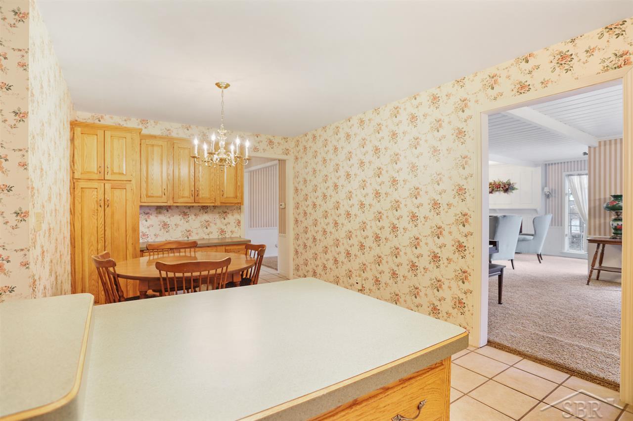 5265 Curve Road Freeland, MI 48623 - Photo 16 of 65 50030986-15.JPG
