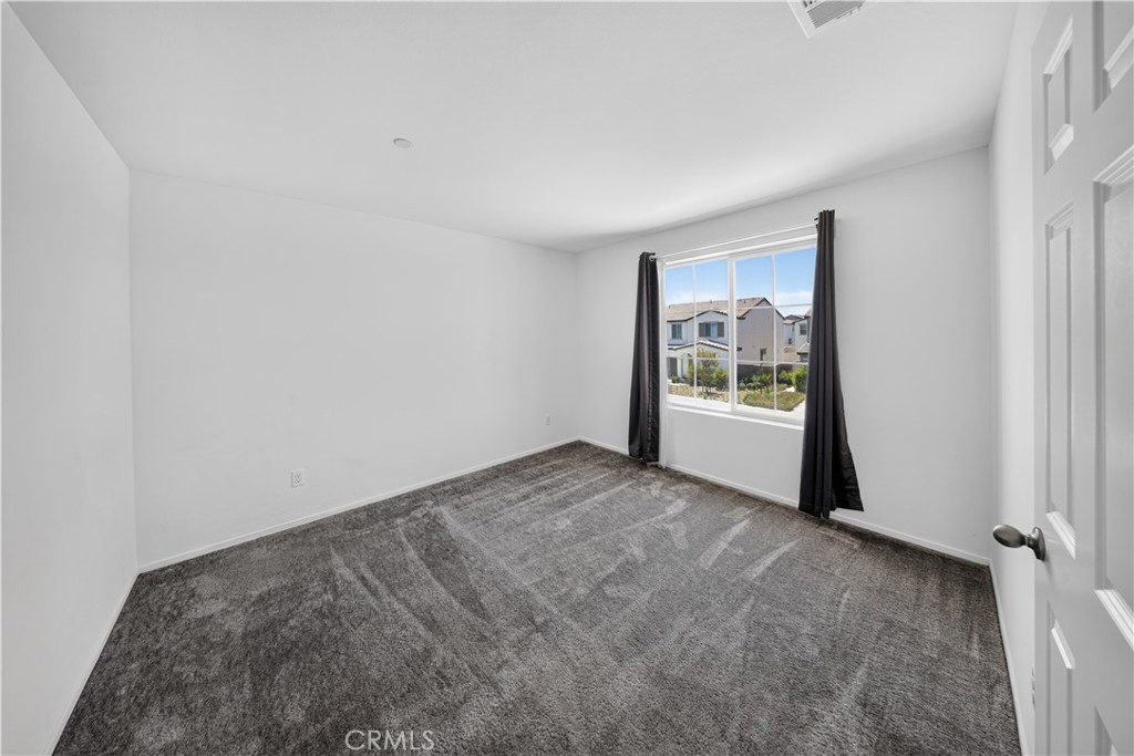 560 East Vodden Street Rialto, CA 92376 - Photo 39 of 59