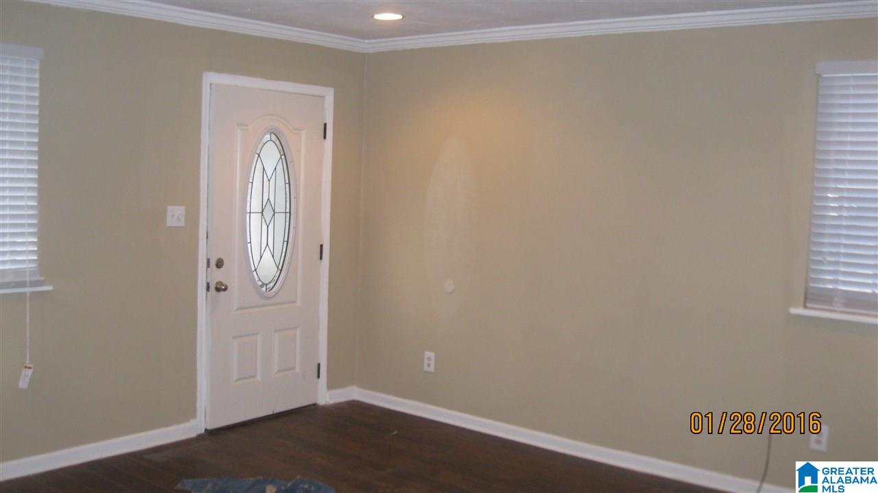 1321 Woodward Road Birmingham, AL 35228 - Photo 2 of 10