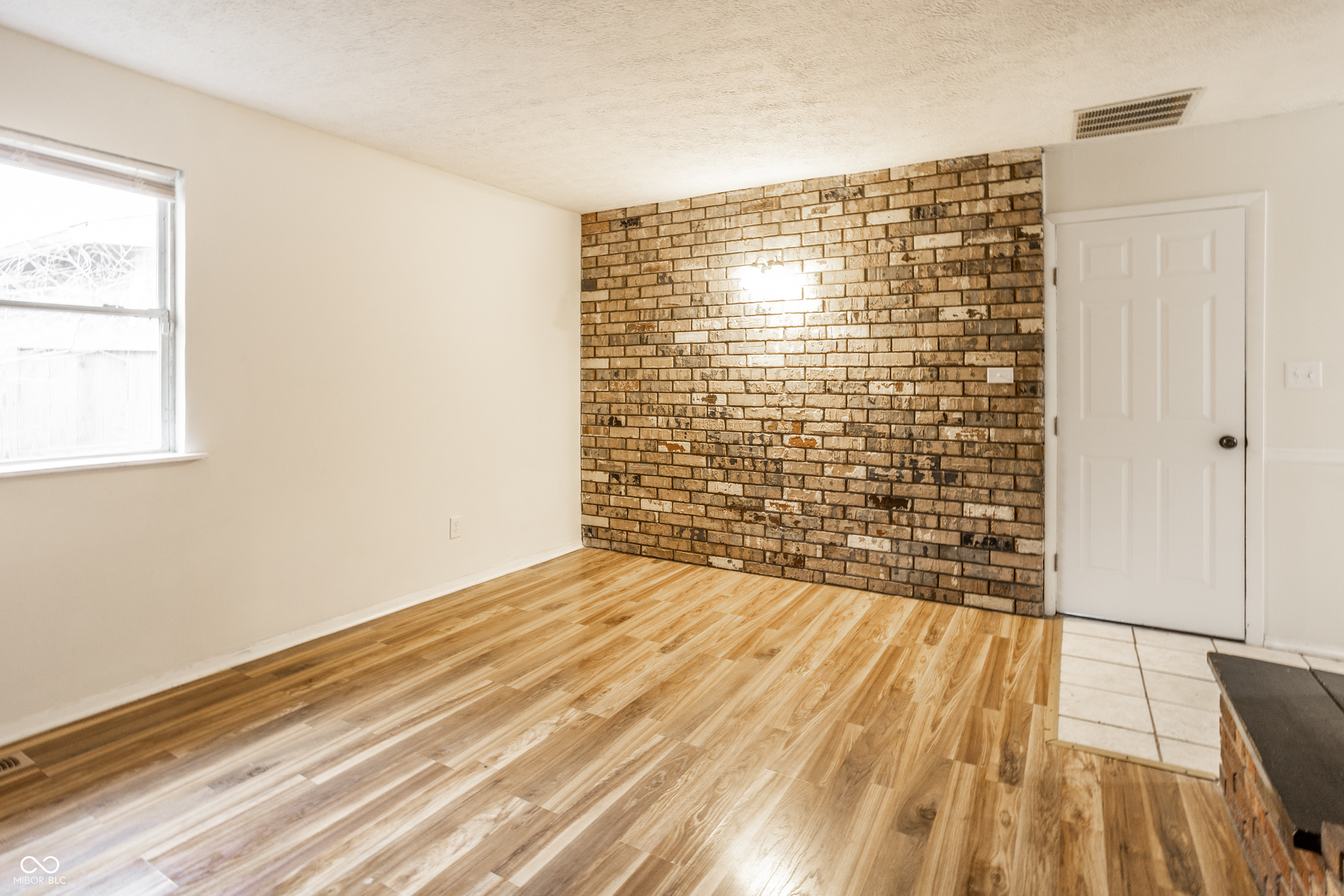 3848 Richelieu Road Indianapolis, IN 46226 - Photo 13 of 29 Gallery Image 13
