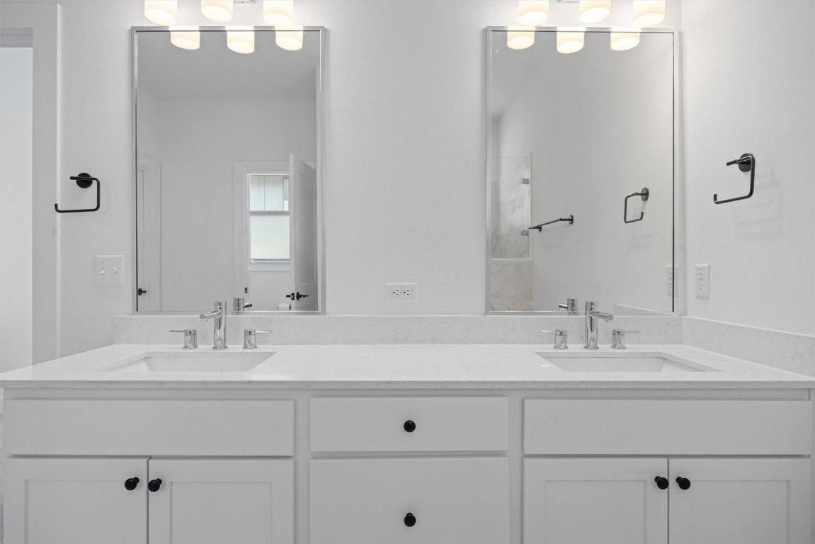 5315 La Crosse Avenue, Unit 18 Austin, TX 78739 - Photo 28 of 40 Full bathroom with double vanity