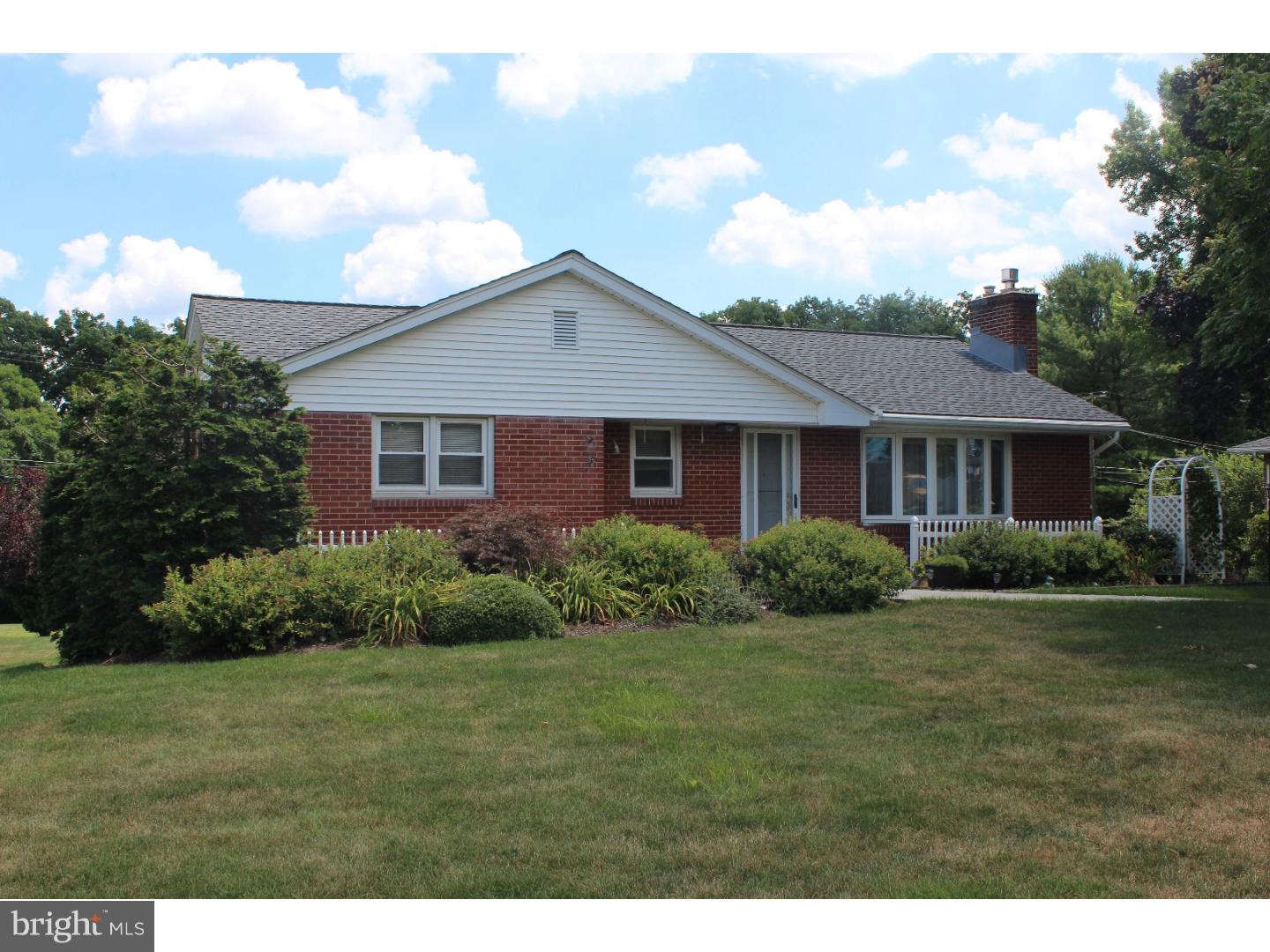3221 Stoudts Ferry Bridge Road Reading, PA 19605 - Photo 15 of 17 Gallery Image 15