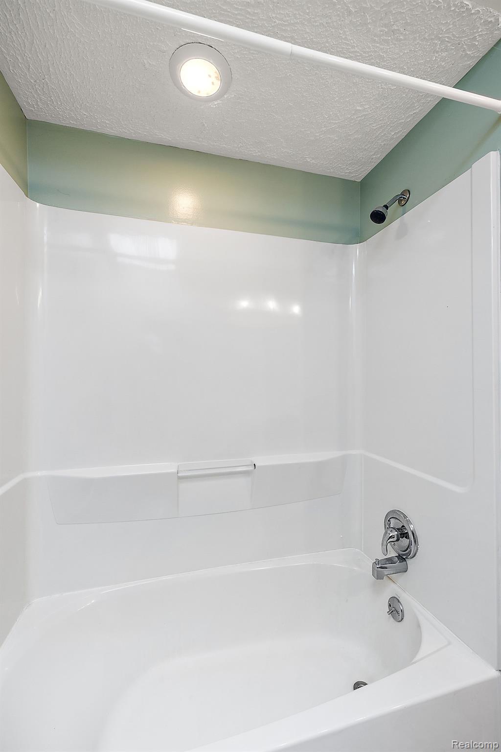 400 South Conklin Road Lake Orion, MI 48362 - Photo 31 of 46 Gallery Image 31