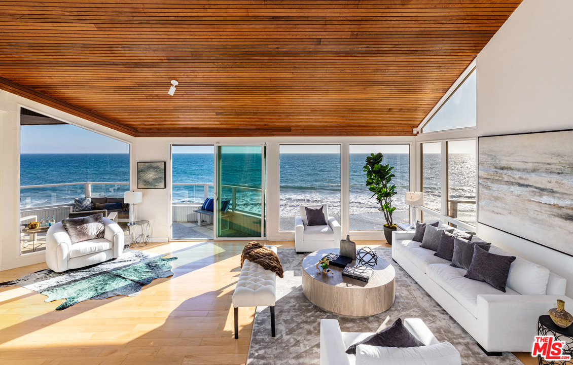 24476 Malibu Road Malibu, CA 90265 - Photo 1 of 20 Gallery Image 1