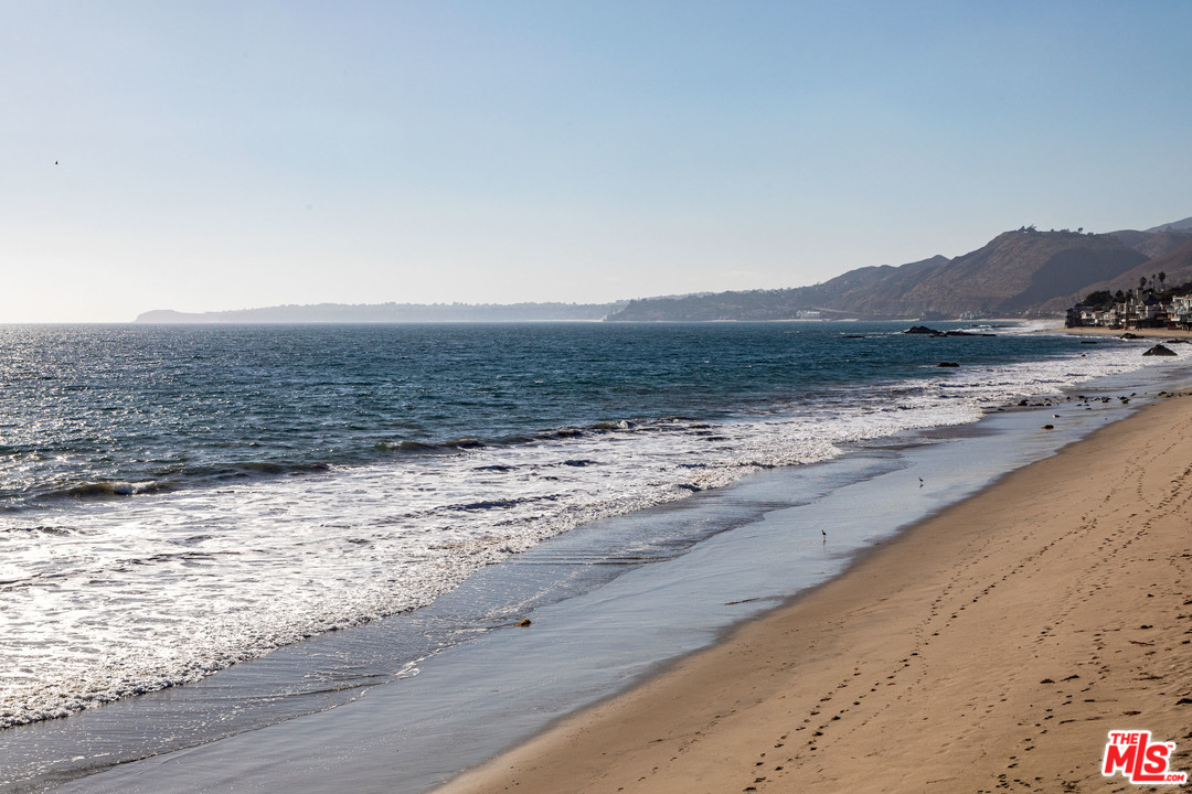 24476 Malibu Road Malibu, CA 90265 - Photo 20 of 20 Gallery Image 20