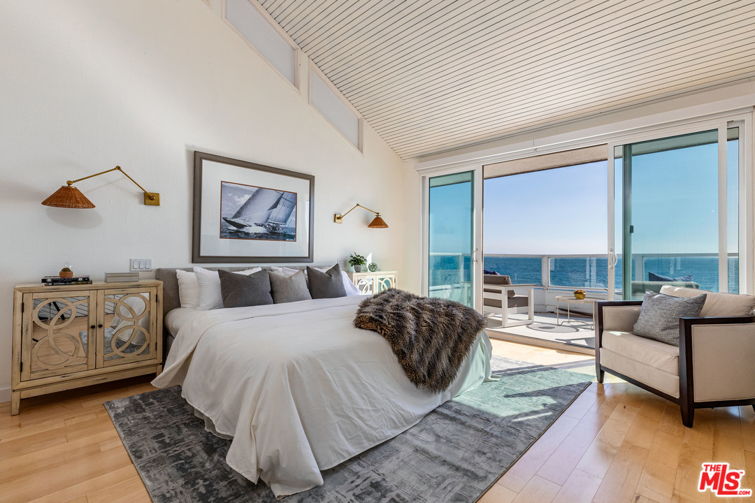24476 Malibu Road Malibu, CA 90265 - Photo 10 of 20 Gallery Image 10