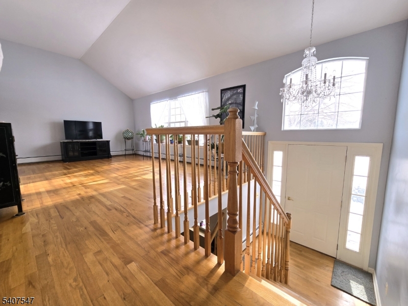 63 Halsey Road Newton, NJ 07860 - Photo 3 of 35