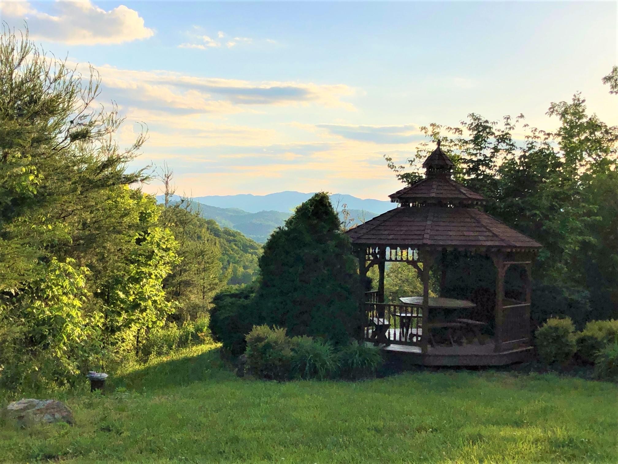 4978 Long Rifle Road Walland, TN 37886 - Photo 11 of 19 Gallery Image 11