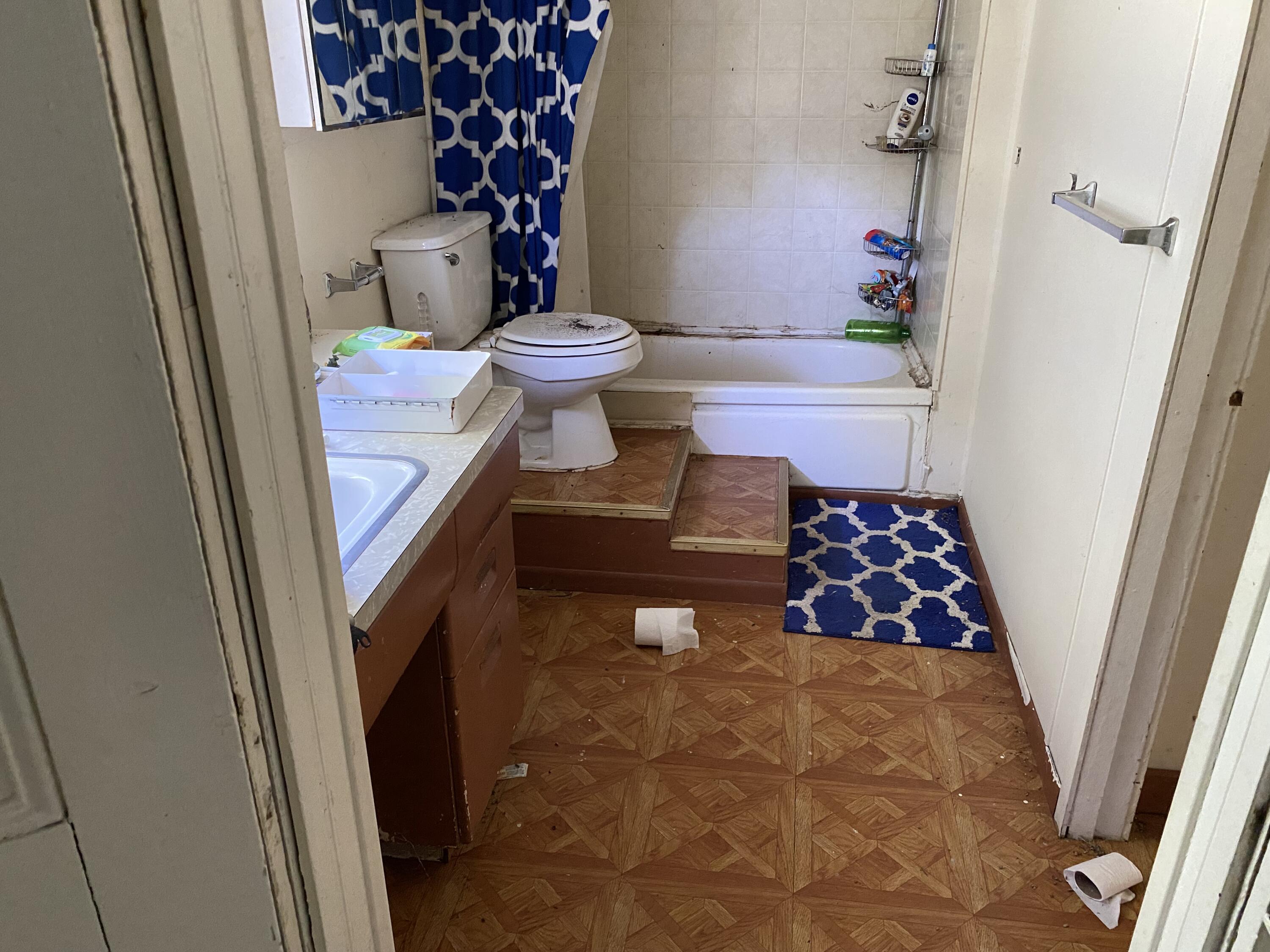 4676 Fieldbrook Road Fieldbrook, CA 95519 - Photo 16 of 23 4676 Fieldbrook Rd. bath toilet