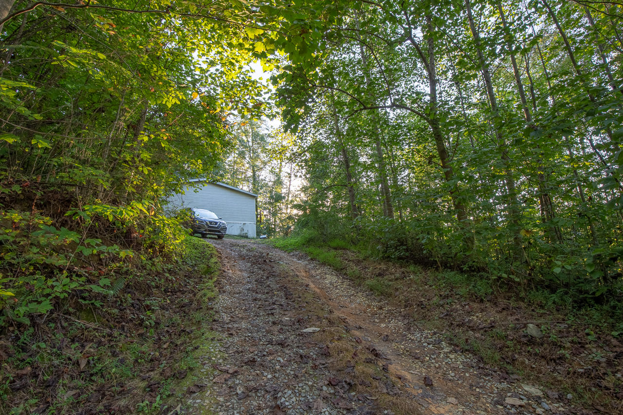 2219-2223 Goose Gap Road Sevierville, TN 37876 - Photo 7 of 12 2219 Goose Gap Rd , Sevierville -10
