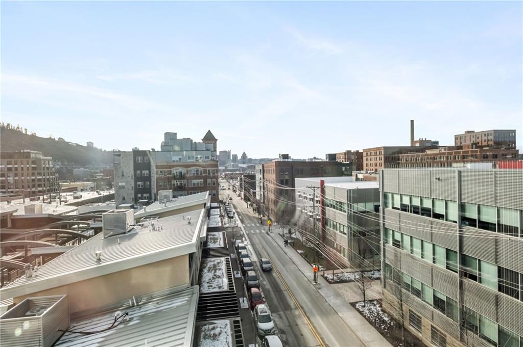 2554 Smallman Street, Unit 501 Pittsburgh, PA 15222 - Photo 36 of 45 a view of a city