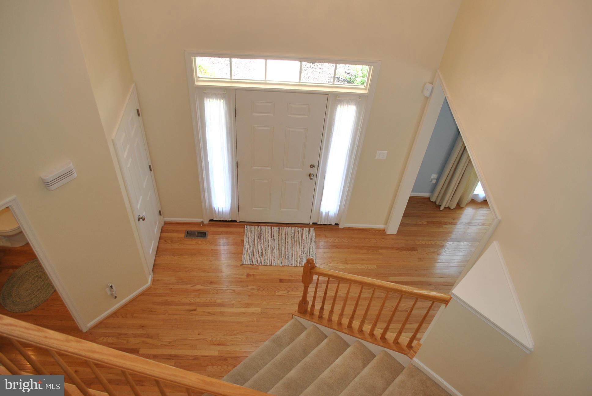 4531 Spring Run Road Warrenton, VA 20187 - Photo 11 of 30 Front foyer