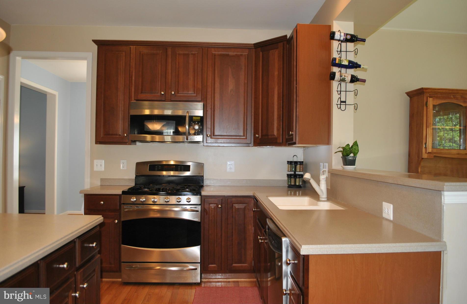 4531 Spring Run Road Warrenton, VA 20187 - Photo 3 of 30 Kitchen