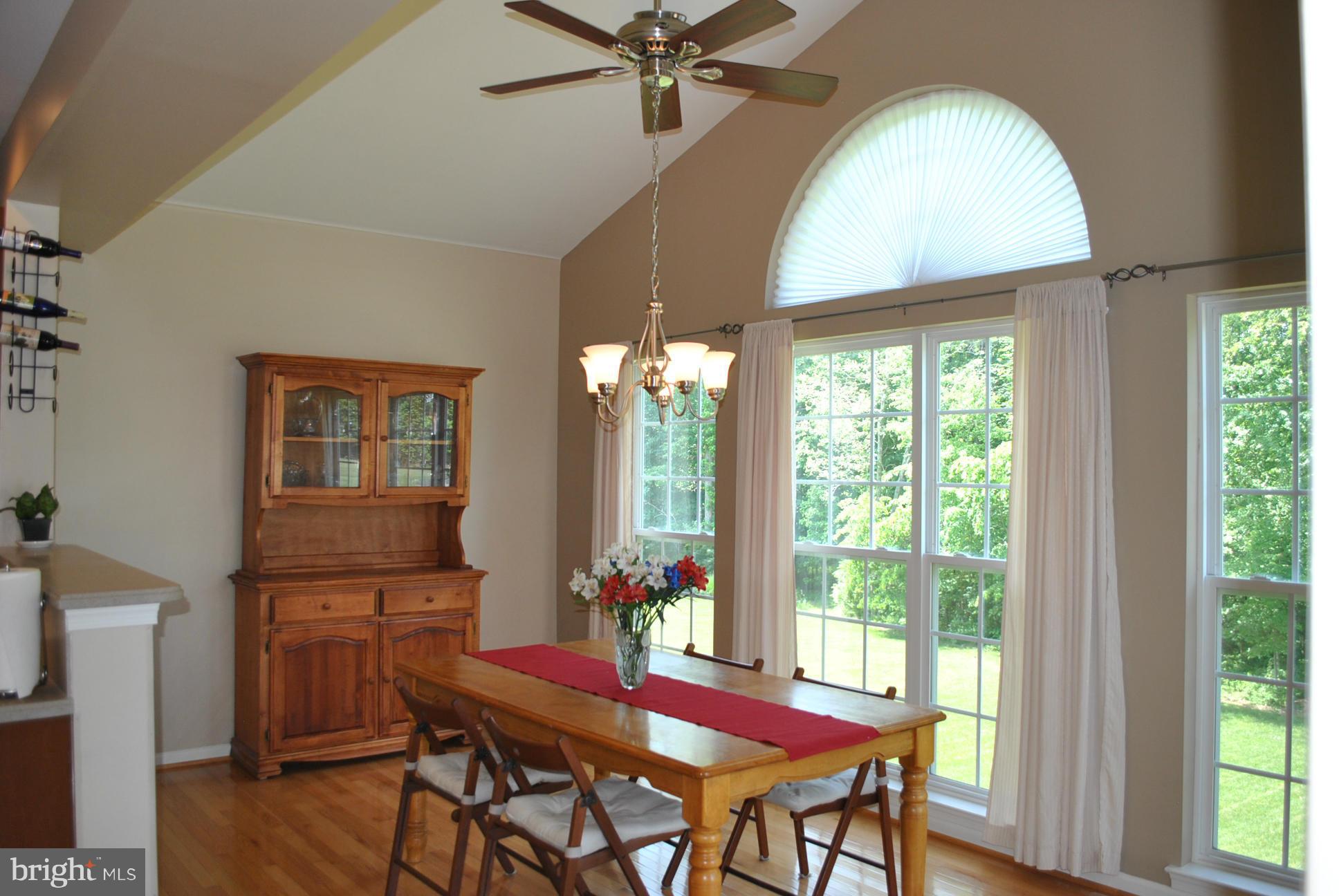 4531 Spring Run Road Warrenton, VA 20187 - Photo 5 of 30 Breakfast Room