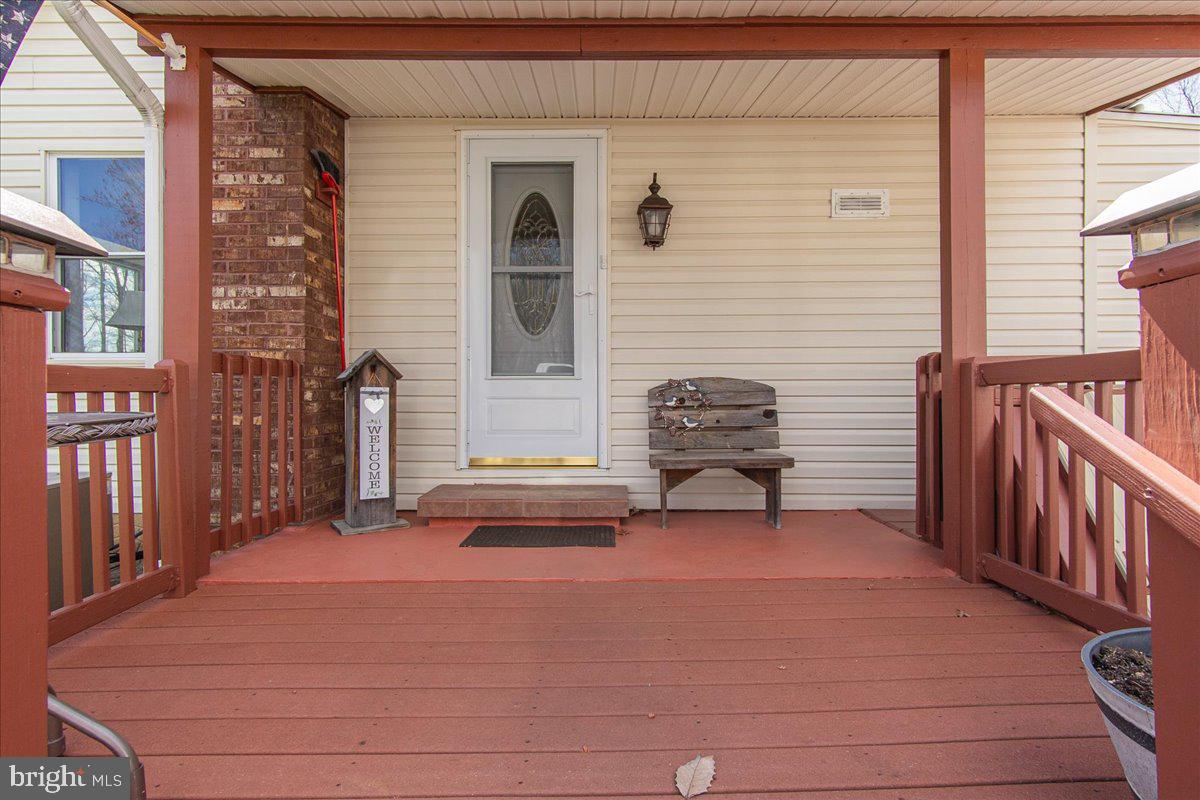 13601 Street Road Northeast Flintstone, MD 21530 - Photo 34 of 47 Deck Pic 1