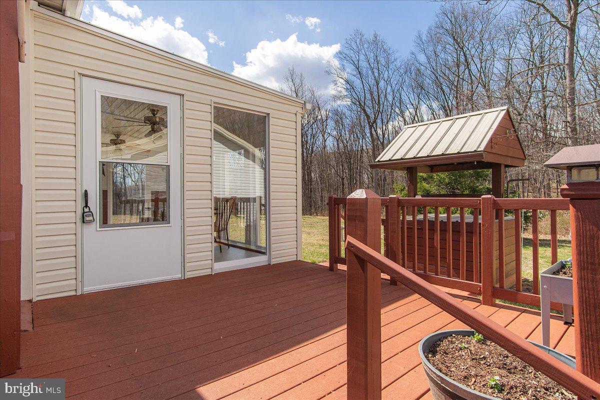 13601 Street Road Northeast Flintstone, MD 21530 - Photo 35 of 47 Deck Pic 2