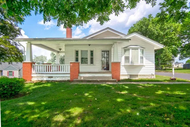 $160,000 | 3444 Brodhead Road, Monaca, PA 15061