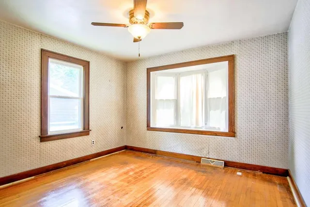 $160,000 | 3444 Brodhead Road, Monaca, PA 15061