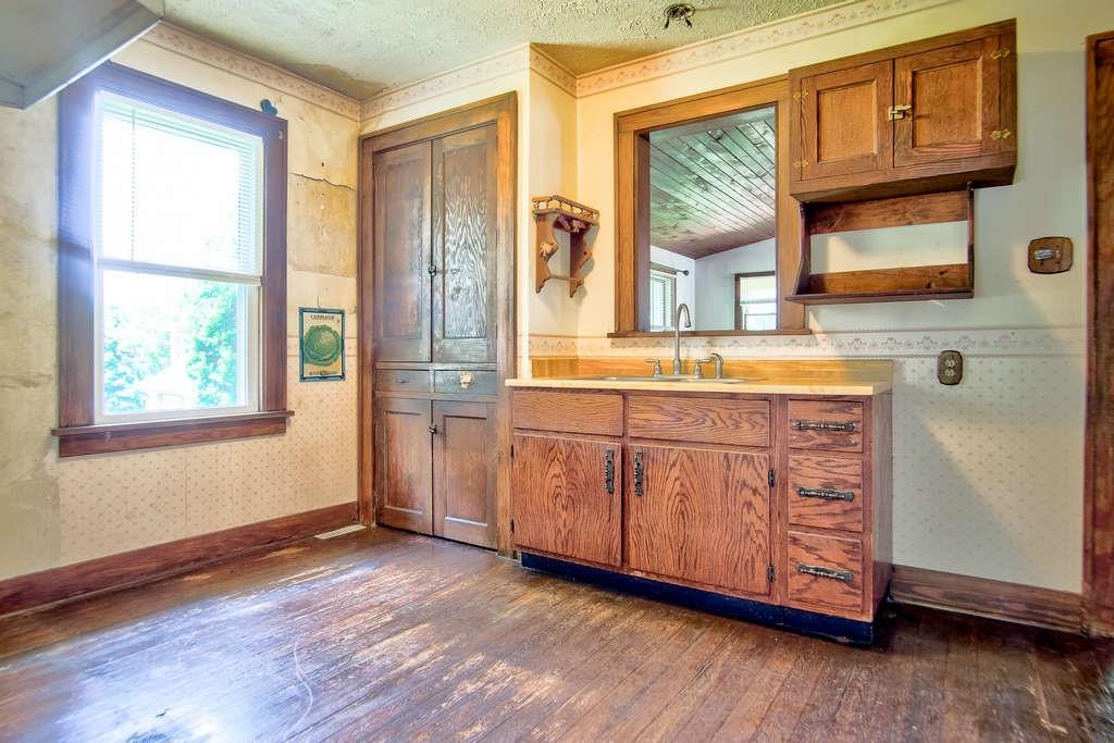 3444 Brodhead Road Monaca, PA 15061 - Photo 12 of 22