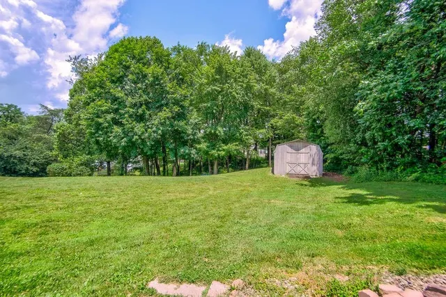 $160,000 | 3444 Brodhead Road, Monaca, PA 15061