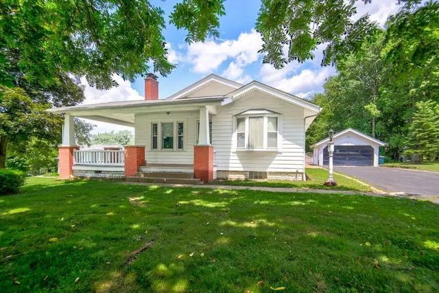 $160,000 | 3444 Brodhead Road, Monaca, PA 15061