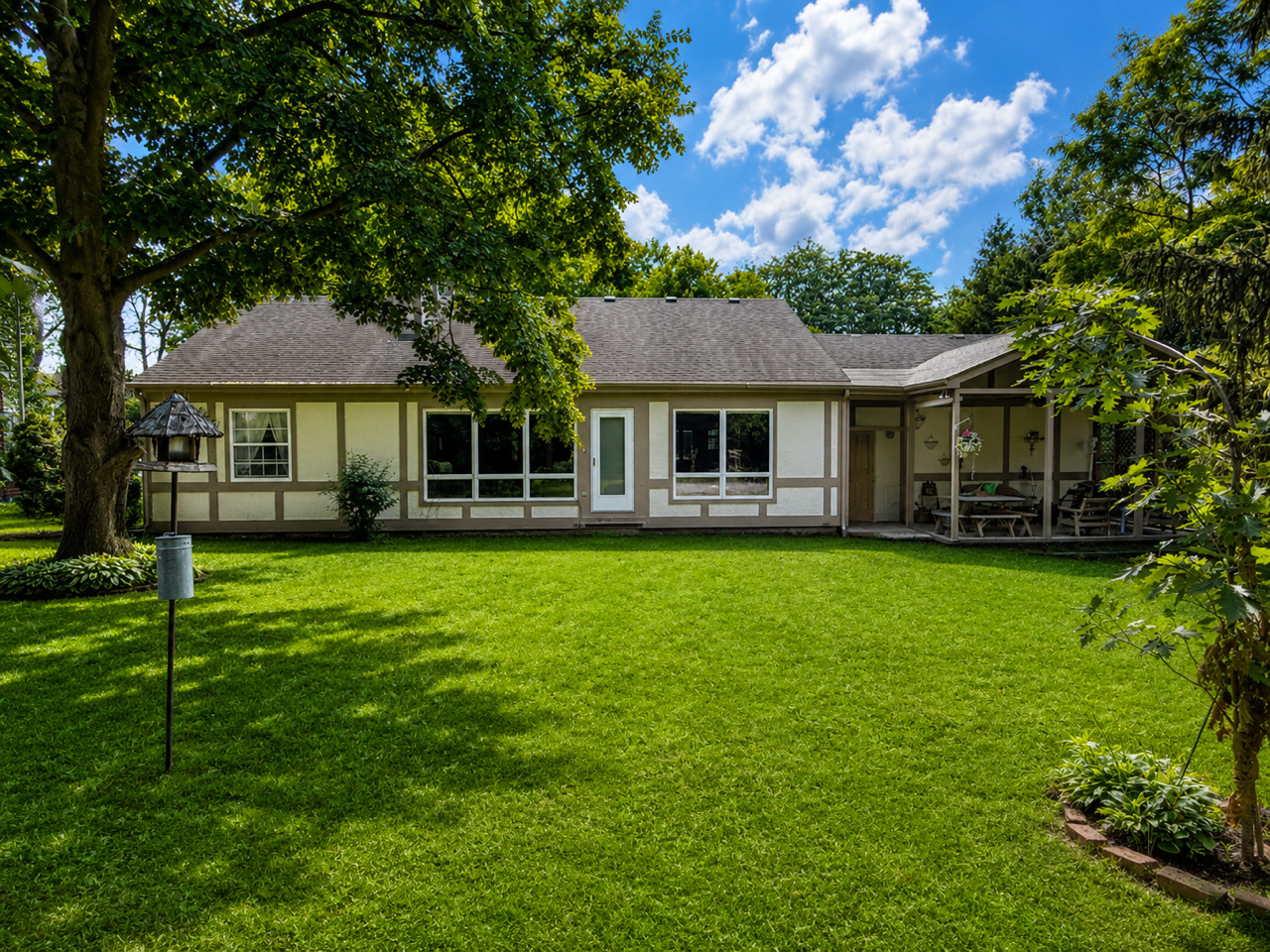 4079 Sterling Road Downers Grove, IL 60515 - Photo 3 of 5 Gallery Image 3