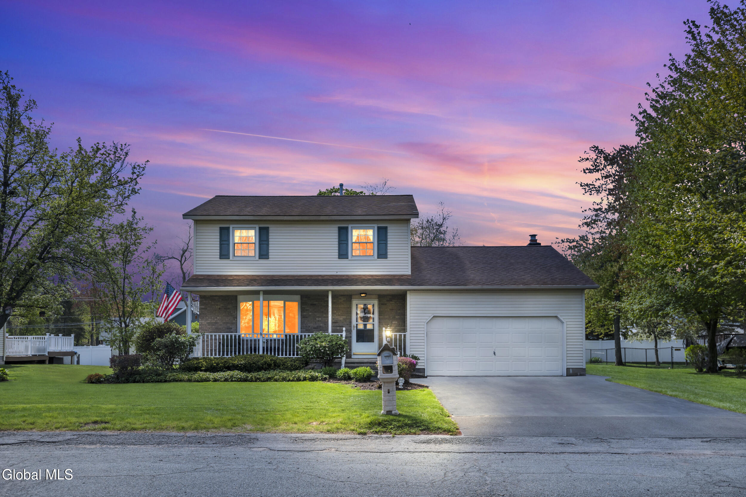 1_243 shereen ct schenectady