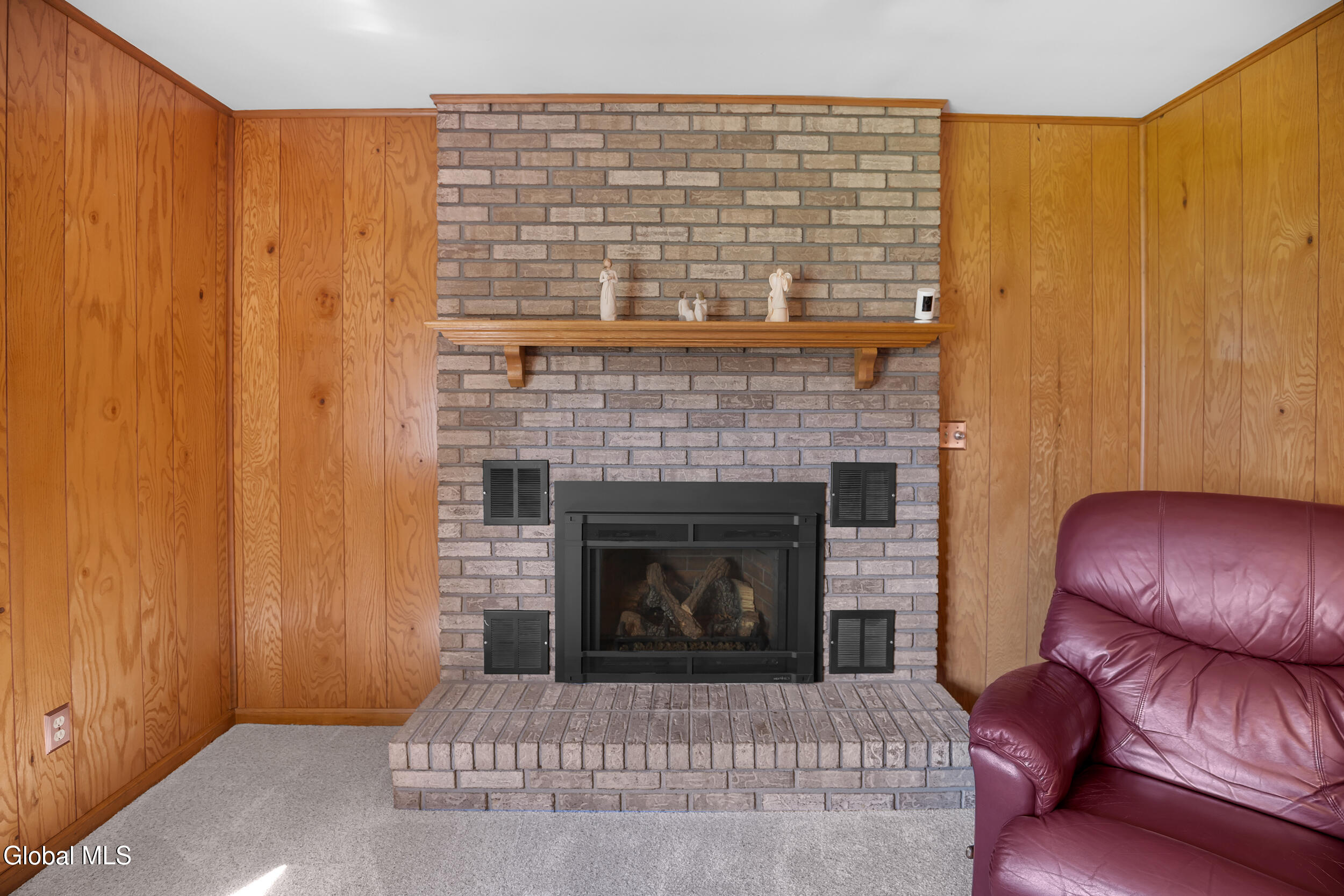 243 Shereen Court Rotterdam, NY 12304 - Photo 18 of 47 18_243 shereen ct schenectady
