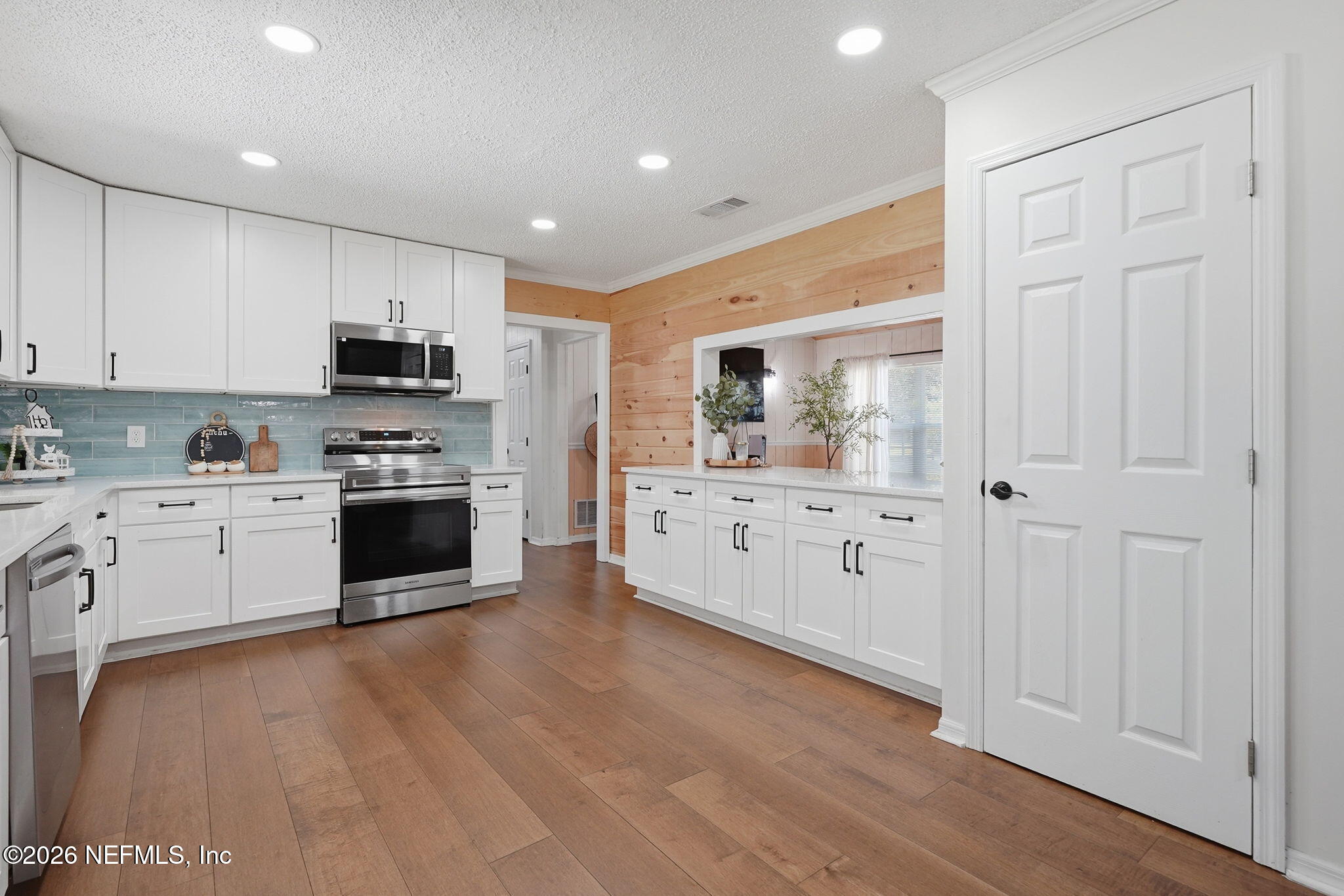 5684 Maverick Road Middleburg, FL 32068 - Photo 12 of 28 Kitchen2