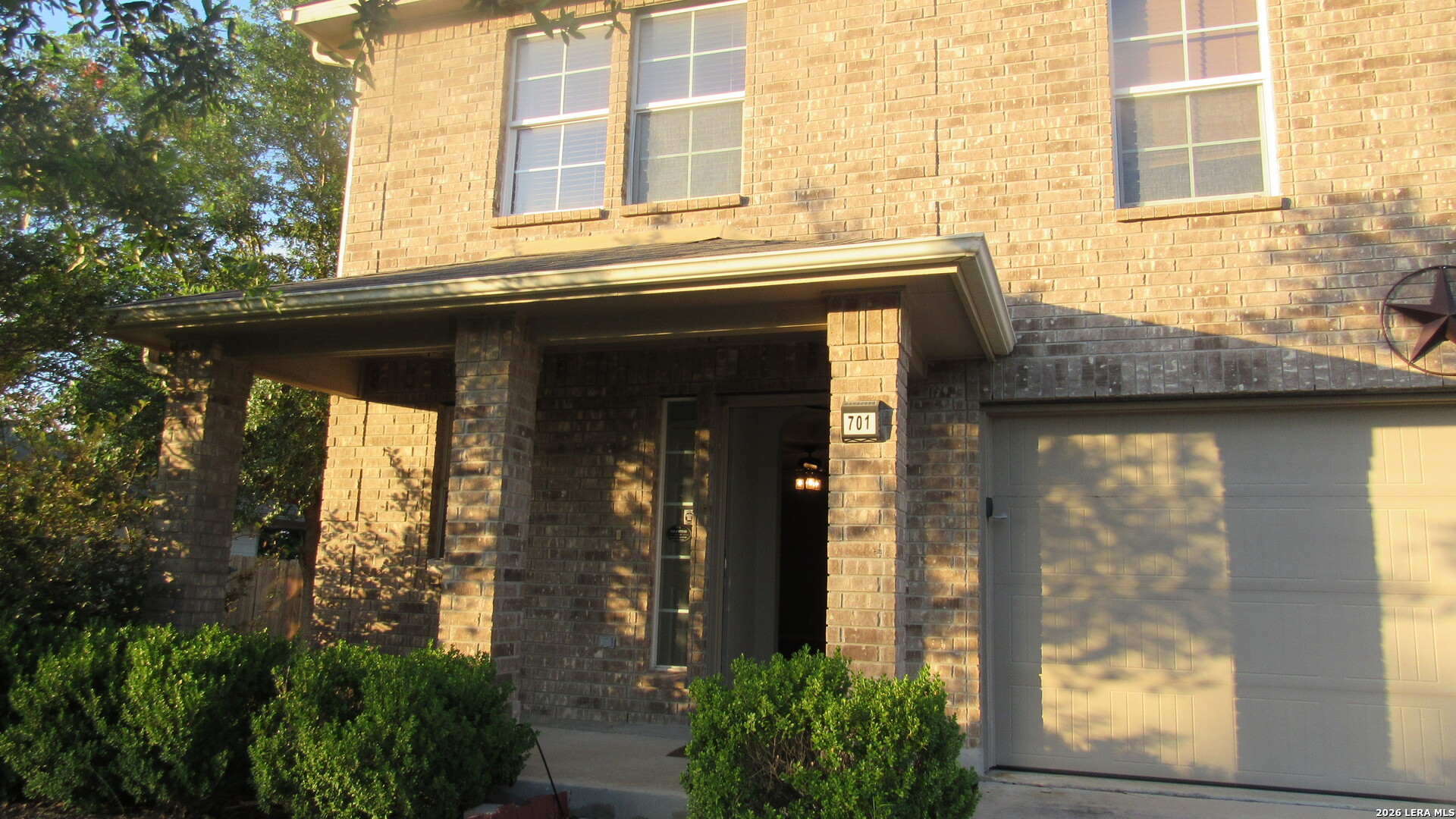 701 Hollow Ridge Schertz, TX 78108 - Photo 2 of 18