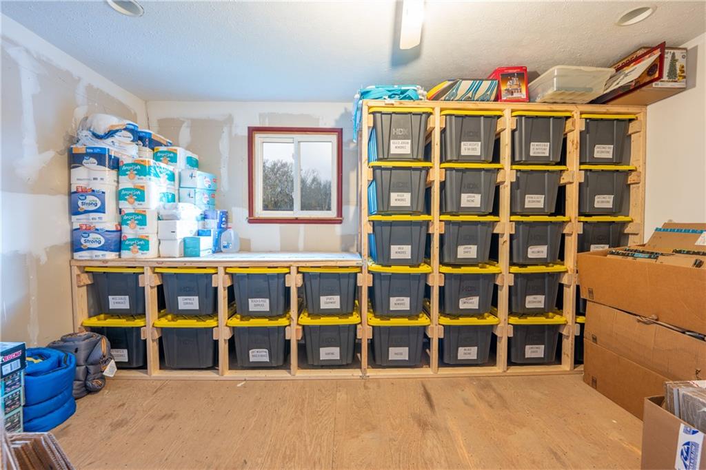 136 Long Drive Irwin, PA 15642 - Photo 45 of 50 a view of a front of a house