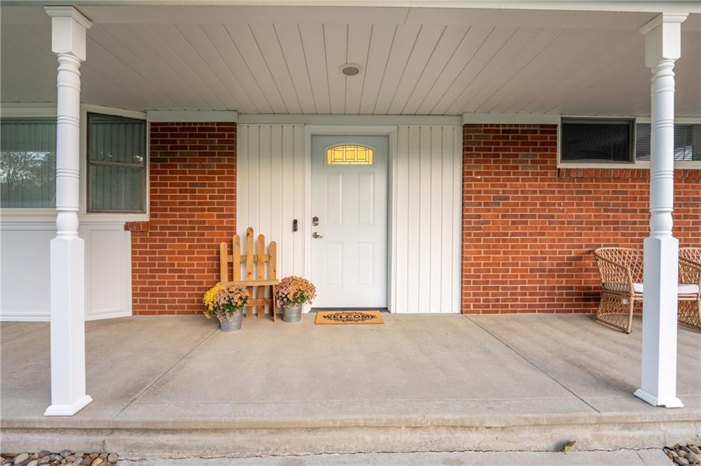 136 Long Drive Irwin, PA 15642 - Photo 6 of 50