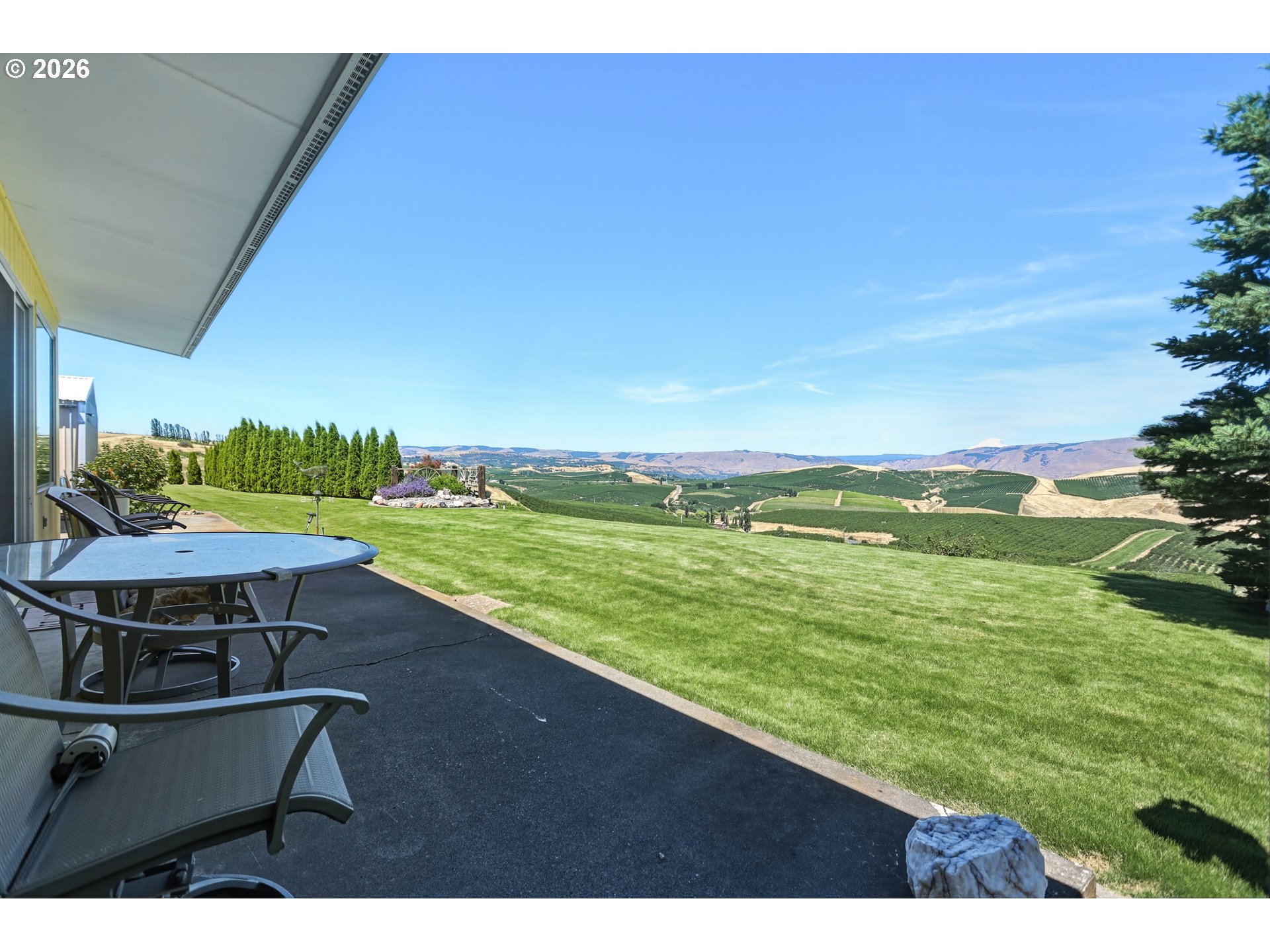 2485 Steele Road The Dalles, OR 97058 - Photo 8 of 48