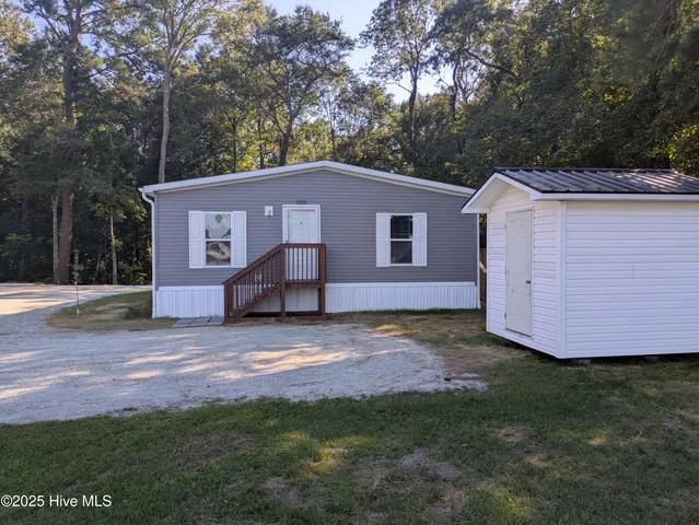 $1,625 | 1118 E Old Tar Landing Road, Jacksonville, NC 28540