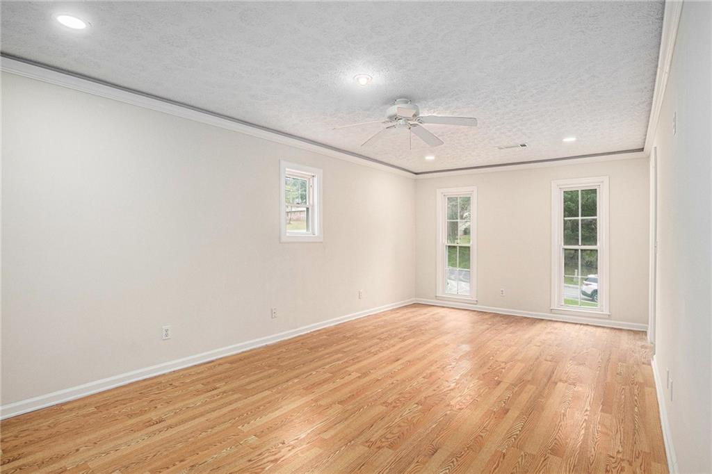 1133 Willow Trace Southwest Grayson, GA 30017 - Photo 17 of 38