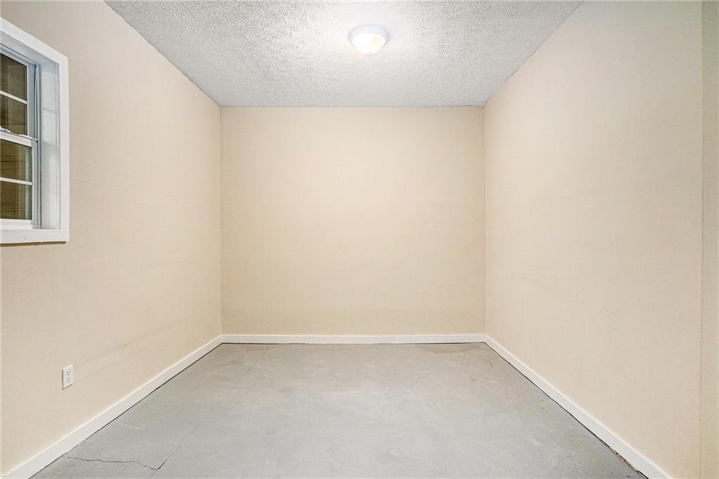 1133 Willow Trace Southwest Grayson, GA 30017 - Photo 26 of 38