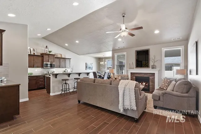 $524,990 | 431 Loan Oak Street, Middleton, ID 83644