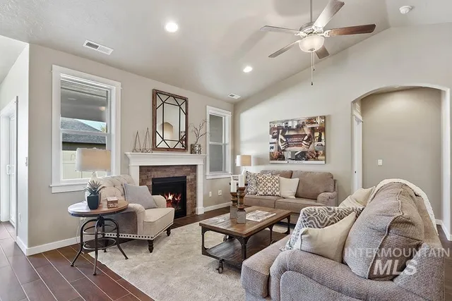 $524,990 | 431 Loan Oak Street, Middleton, ID 83644