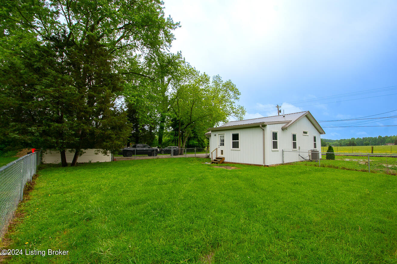 7809 Beech Grv Road Lebanon Junction, KY 40150 - Photo 20 of 22 Rear of Home