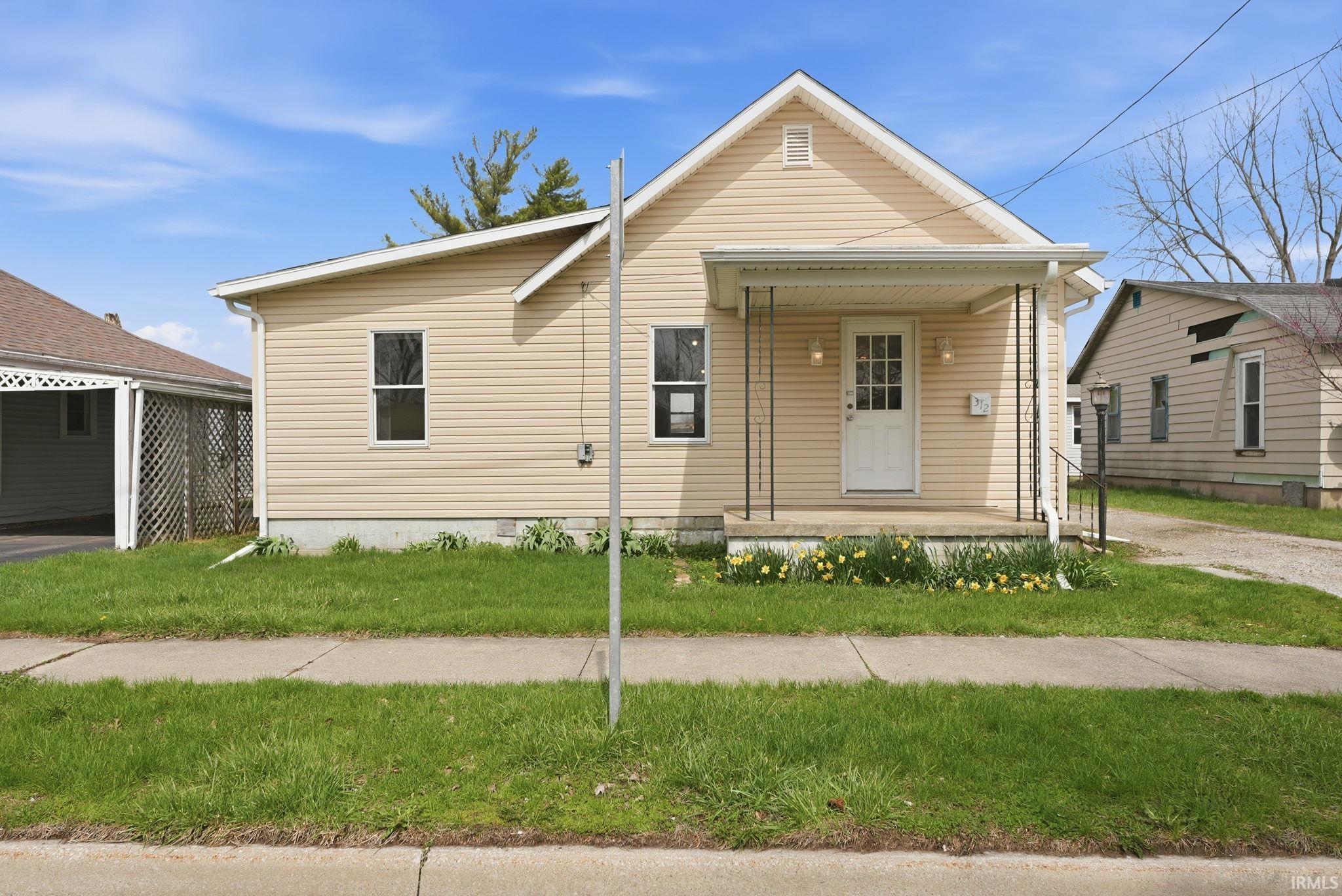 312 West Joe Street Huntington, IN 46750 - Photo 1 of 29