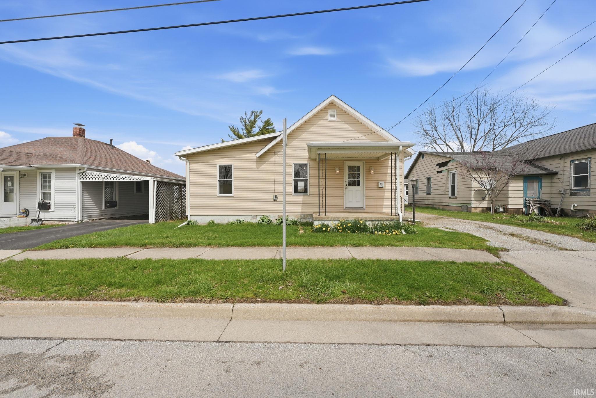 312 West Joe Street Huntington, IN 46750 - Photo 2 of 29