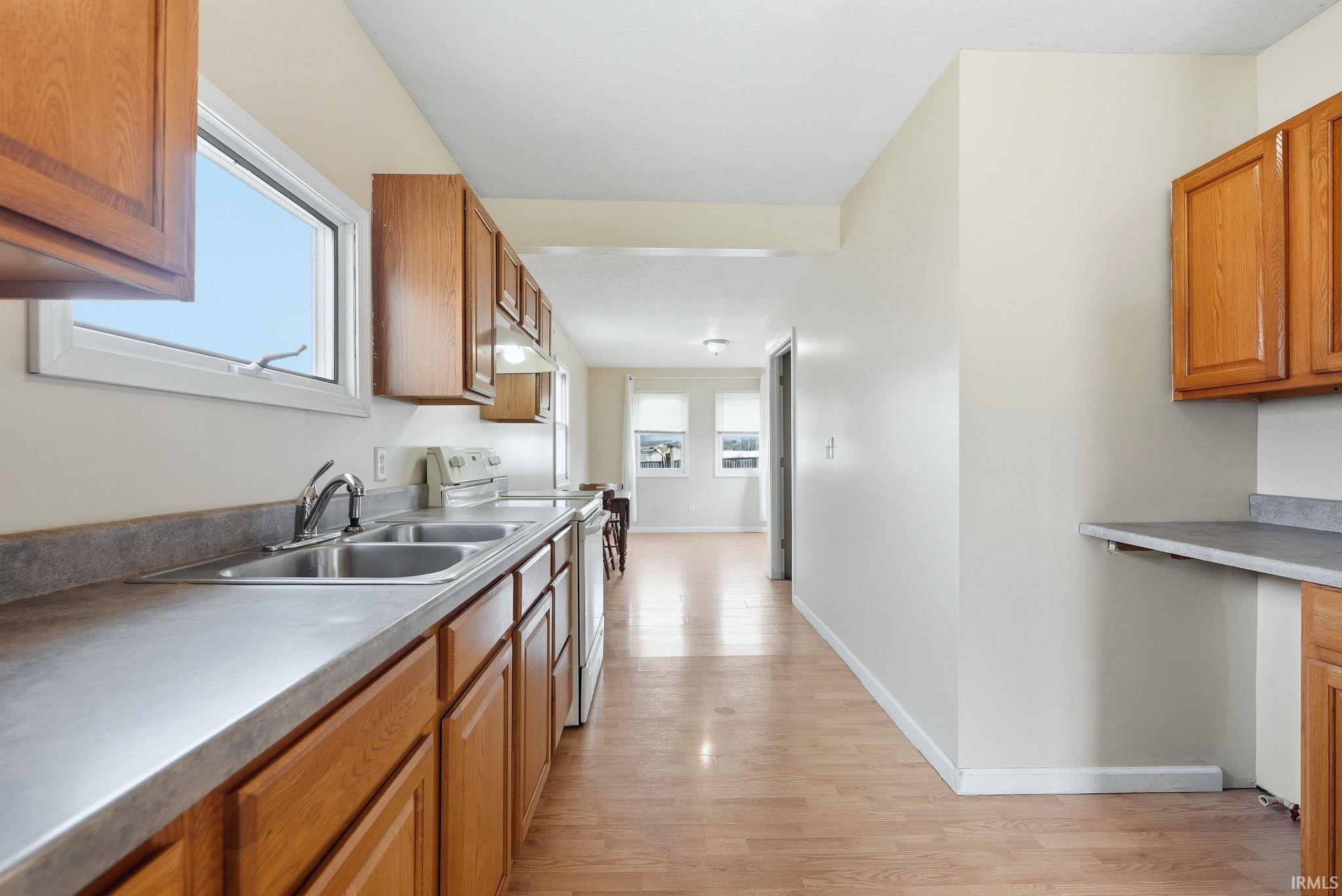 312 West Joe Street Huntington, IN 46750 - Photo 8 of 29