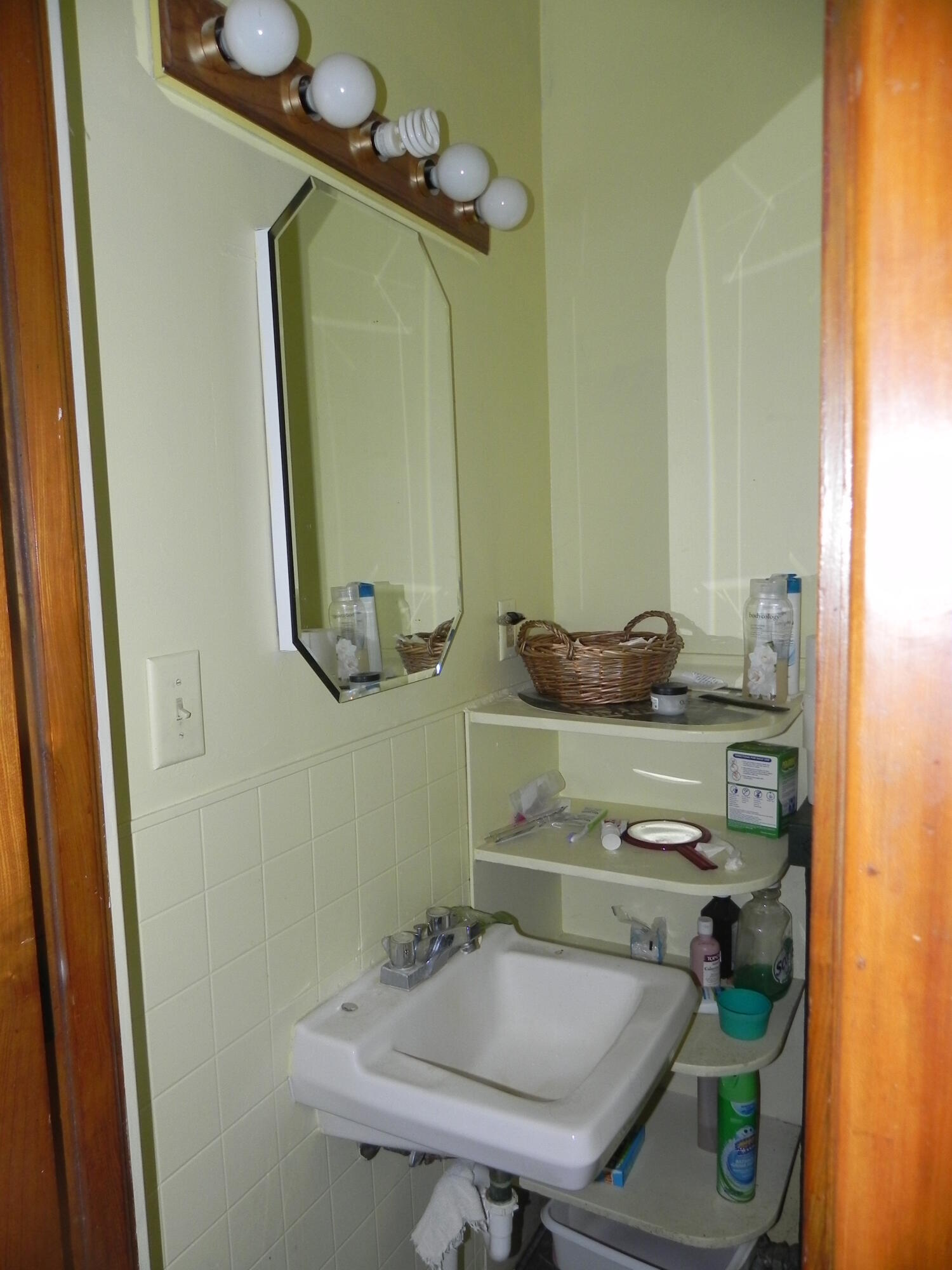 202 West Delaware Street Decatur, MI 49045 - Photo 8 of 20 DSCN8297