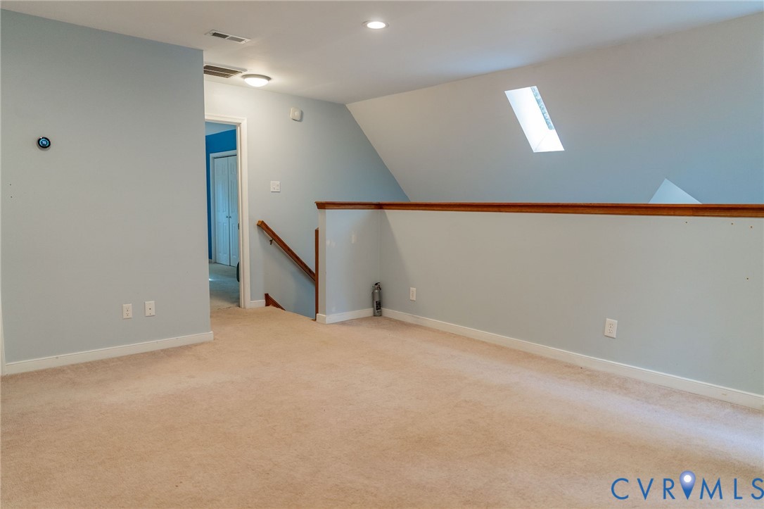 8603 Boones Bluff Mews, Unit MEWS Chesterfield, VA 23832 - Photo 27 of 46 en empty room with windows