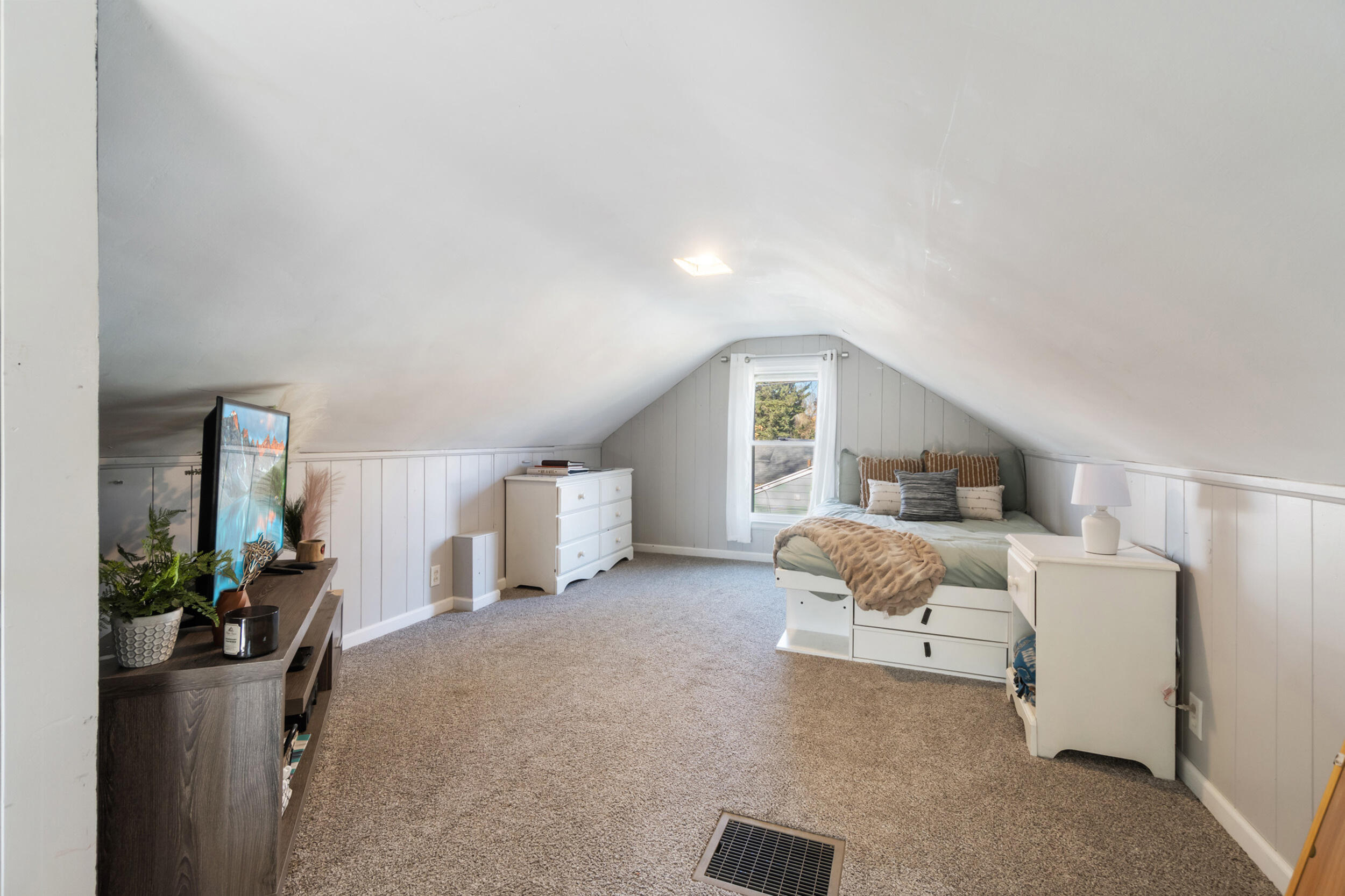 840 Springcrest Boulevard Jackson, MI 49203 - Photo 33 of 50 34_840 springcrest blvd jackson mi - 000