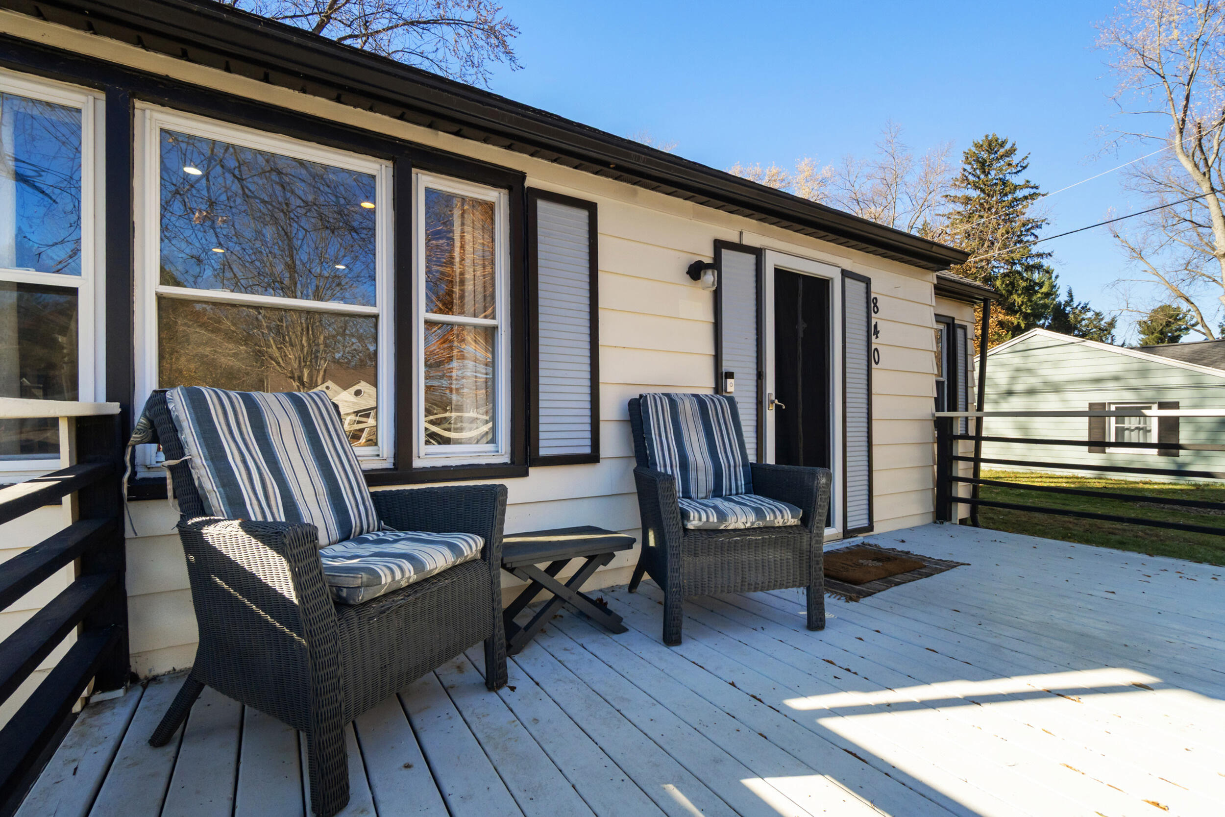 840 Springcrest Boulevard Jackson, MI 49203 - Photo 4 of 50 4_840 springcrest blvd jackson mi - 0004